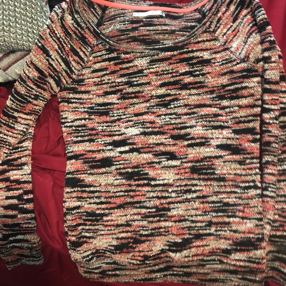 Multicolor long sleeve sweater